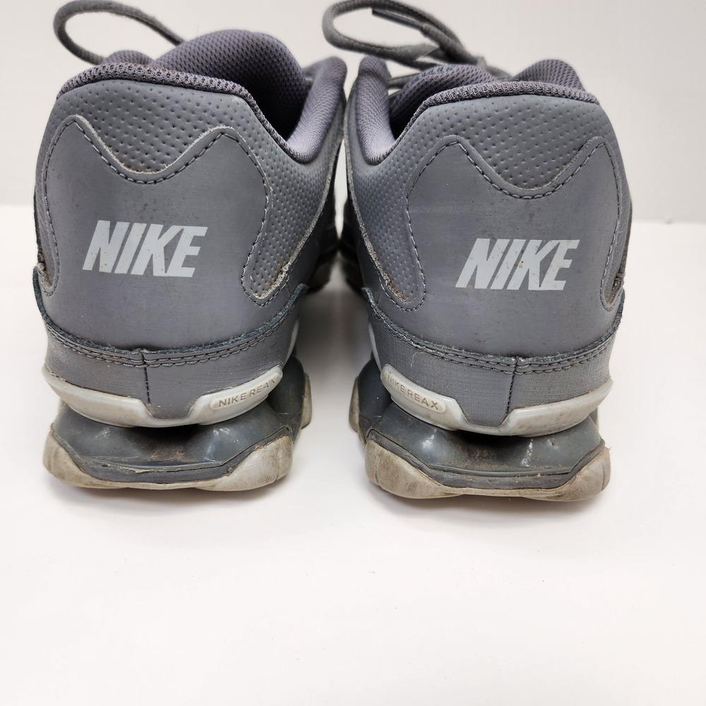 Nike Reax Size 10 Mens TR Gray Gym Trainers Workout Tennis Shoe Sneakers Flawed - Picture 7 of 15
